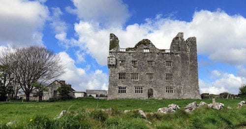 Cliffs of Moher Private Tour - Leamaneh Castle & Kilfenora Village